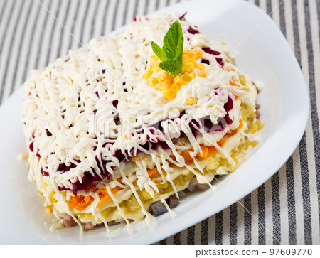 Russian dressed herring salad 97609770