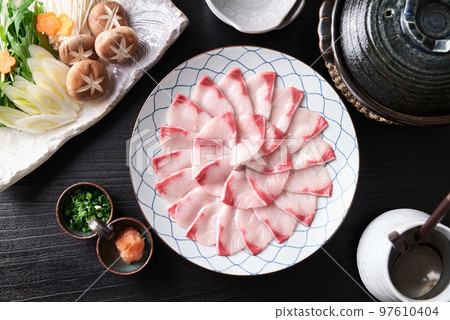 什錦鰤涮涮食材 97610404
