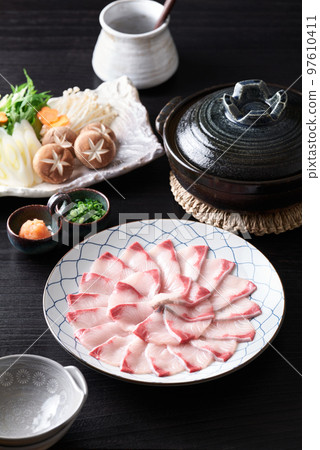 什錦鰤涮涮食材 97610411