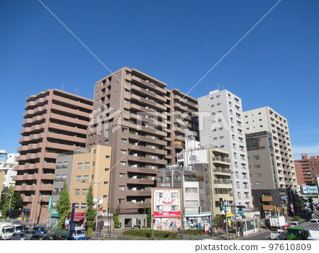 Near Iriya station 97610809