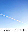 飛機雲 97611111