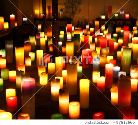 七彩燭光(蠟燭火焰/夜間火) 七彩燭光(蠟燭火焰/夜間火) 97612660