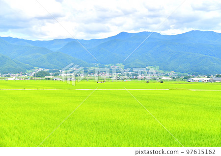 Looking towards the center of Kijimadaira Village (Kijimadaira Village, Nagano Prefecture) [August 2022] 97615162