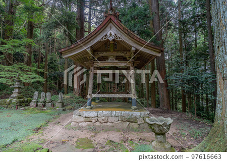 Zenfukuji Zenfukuji 97616663