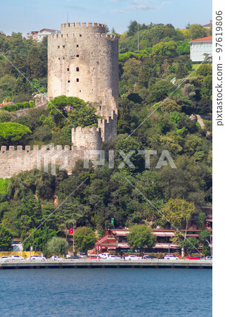 Rumelihisari, or Bogazkesen Castle, at the hills of the European side of Bosphorus Strait, Istanbul, Turkey 97619806