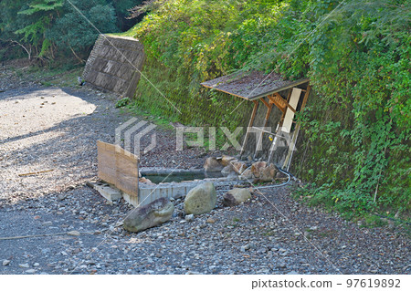 [川湯溫泉（Kawayu Yakushi no Yu）] 和歌山縣田邊市本口町川湯 97619892