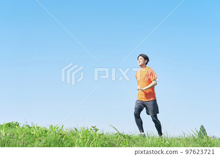 戶外跑步的人可以復制空間 97623721