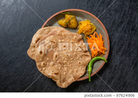 Chapati and South Indian curry chapati and curry set meal 97624906