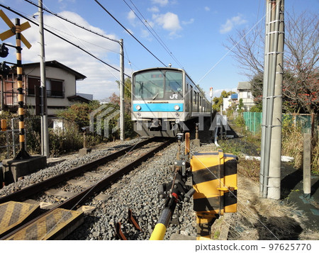 JR Nara Line running on a single track section 97625770