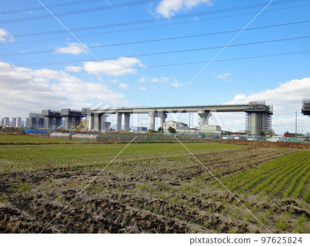Elevated Shin-Meishin Expressway under construction Elevated Shin-Meishin Expressway under construction 97625824