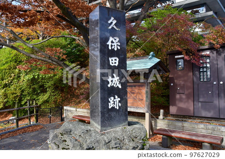 Kubota Castle 02 97627029