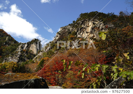 shosenkyo 山谷落基山岩石自然葉子瀑布水河溪流葉子樹山旅遊旅行日本 mitake shosenkyo 山梨 shosenkyo 山谷落基山岩石自然葉子瀑布水河溪流葉子樹山旅遊旅行日本 mitake shosenkyo 山梨 97627500