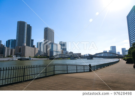 Along the Sumida River in Chuo Ward, Tokyo Sumidagawa Terrace near Kachidoki Bridge 97628498