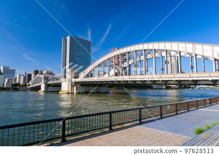 東京都中央區隅田川露台和勝哄橋 97628513