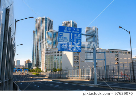 Harumi, Chuo Ward, Tokyo Cityscape Tokyo Metropolitan Road 484 Toyosu Ariake Line Harumi, Chuo Ward, Tokyo Cityscape Tokyo Metropolitan Road 484 Toyosu Ariake Line 97629070
