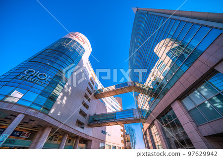 Kawasaki cityscape of Japan Tokyu Corporation overlooking Mizonokuchi station 97629942