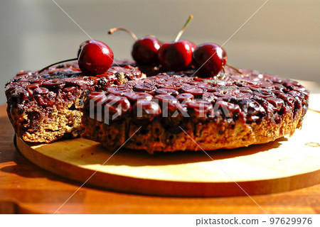 櫻桃巧克力蛋糕 櫻桃巧克力蛋糕 97629976