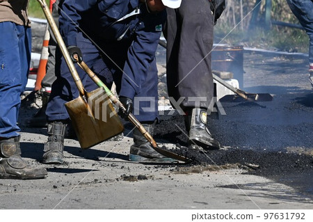 瀝青路面鋪設工作 97631792