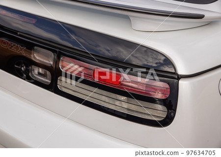 汽車尾燈尾燈 汽車尾燈尾燈 97634705