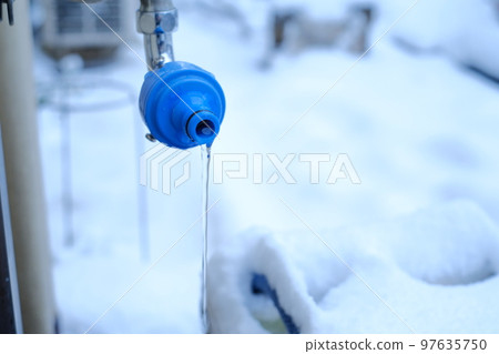 Keep water out in preparation for a big cold wave 97635750