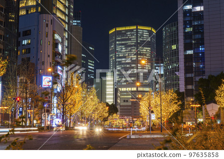 禦堂筋的照明，大阪的夜景 97635858