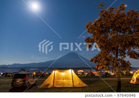 “靜岡縣”富士山景觀/夜景汽車露營地 “靜岡縣”富士山景觀/夜景汽車露營地 97640946