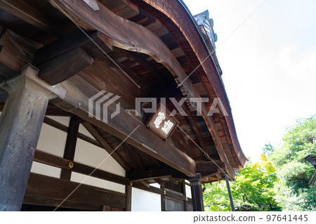 【近畿三十六不動堂聖地】京都府京都市萬殊院門關左京區第17號寺院入口 【近畿三十六不動堂聖地】京都府京都市萬殊院門關左京區第17號寺院入口 97641445