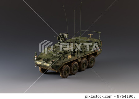 M1130 Stryker Command Vehicle 1/35scale plastic model 97641905