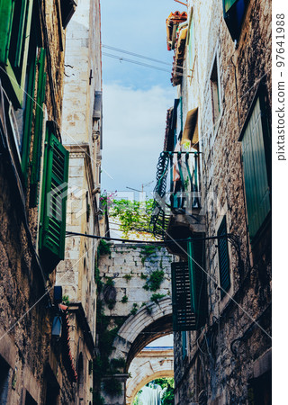 克羅地亞斯普利特老城與廢墟共存 97641988