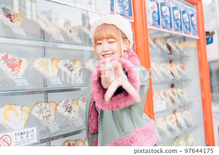 加侖時尚女孩 97644175