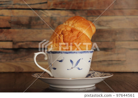 Bread Bread 97644561