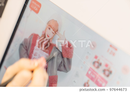 Gyaru 到 purikura 97644673