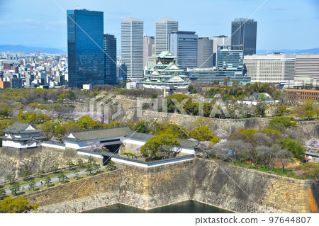 春天大阪城公園 春天大阪城公園 97644807