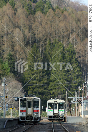 Togeshita Station crossing train exchange Rumoi Main Line Rumoi Line 確認於 2011 年 3 月廢除 Togeshita Station crossing train exchange Rumoi Main Line Rumoi Line 確認於 2011 年 3 月廢除 97647608