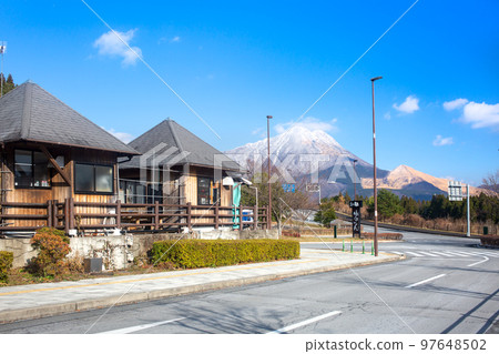 Road station Yufuin and Mt. Yufudake with snow Road station Yufuin and Mt. Yufudake with snow 97648502