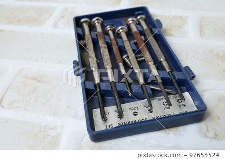 工具 DIY 自己動手做木匠工作螺絲刀儀器螺絲工作維修螺絲刀 97653524