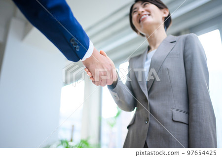  企業形象 97654425