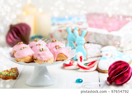 Christmas mini stollen and gingerbread cookies. Christmas mini stollen and gingerbread cookies. 97654792