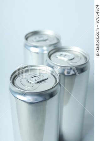 Concept of drink, blank cans with space for label Concept of drink, blank cans with space for label 97654974