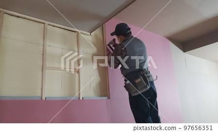 Indoor golf course construction, carpentry, lumber, work Indoor golf course construction, carpentry, lumber, work 97656351