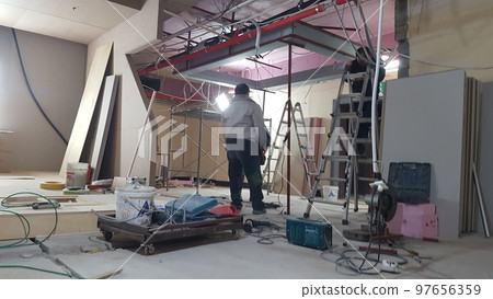 Indoor golf course construction, carpentry, lumber, work Indoor golf course construction, carpentry, lumber, work 97656359