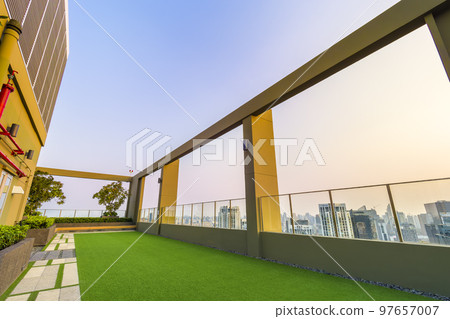 Noble Revolve Ratchada 2 屋頂 / 曼谷，泰國 97657007