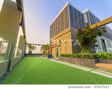 Noble Revolve Ratchada 2 Rooftop / Bangkok, Thailand 97657011