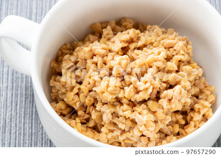 乾淨的納豆。 97657290