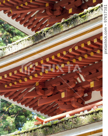 Murouji five-storied pagoda roof 97657381