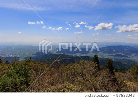 從天山“佐賀縣”看到的風景 從天山“佐賀縣”看到的風景 97658348