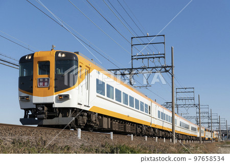 Kintetsu Sunny Car & Series 30000 Vista Car (Kintetsu Tomita - Lake Kasumigaura) Kintetsu Sunny Car & Series 30000 Vista Car (Kintetsu Tomita - Lake Kasumigaura) 97658534