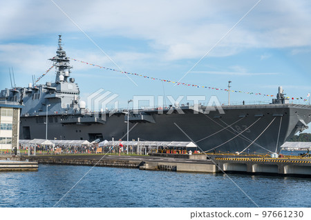 艦隊週護衛艦“出雲號” 艦隊週護衛艦“出雲號” 97661230