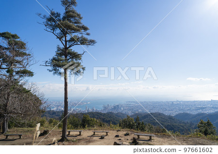 The view from the summit of Mt. Nabefuta (Rokko Mountains) The view from the summit of Mt. Nabefuta (Rokko Mountains) 97661602