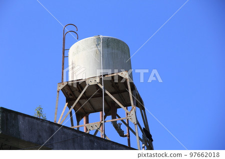 Elevated water tank/Water supply facility on the roof of the building Elevated water tank/Water supply facility on the roof of the building 97662018